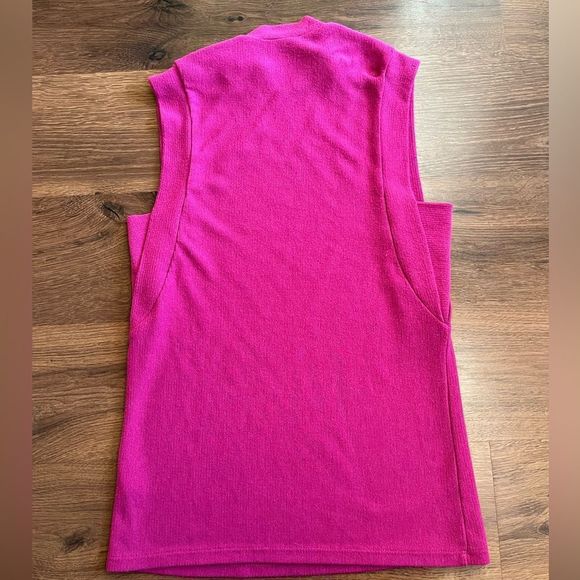 Fuchsia Sleeveless Mockneck Top - Picture 4 of 6
